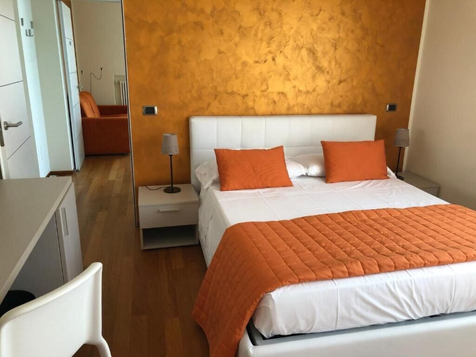 Room 4, Giardino Segreto Apartments, Verona