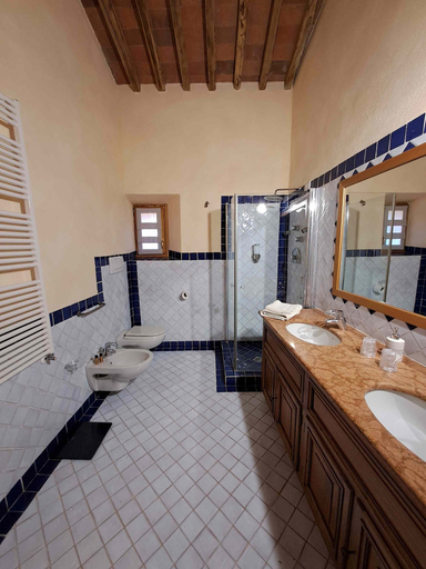 Bathroom 2, Agriturismo PETRA, Livorno