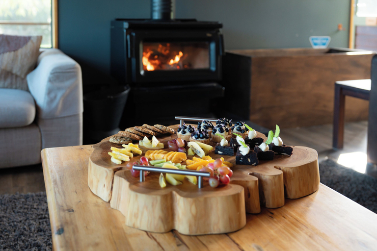 Interior 3, Waitai Lodge - Fiordland Escape, Southland