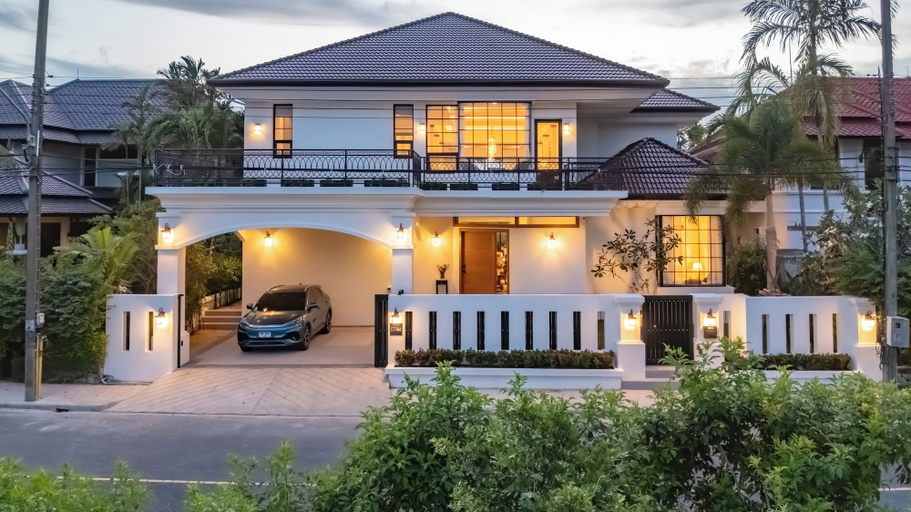 Front of property 4, Villa Viola | 7 BR Brand New Fully Staffed Villa, Pulau Phuket