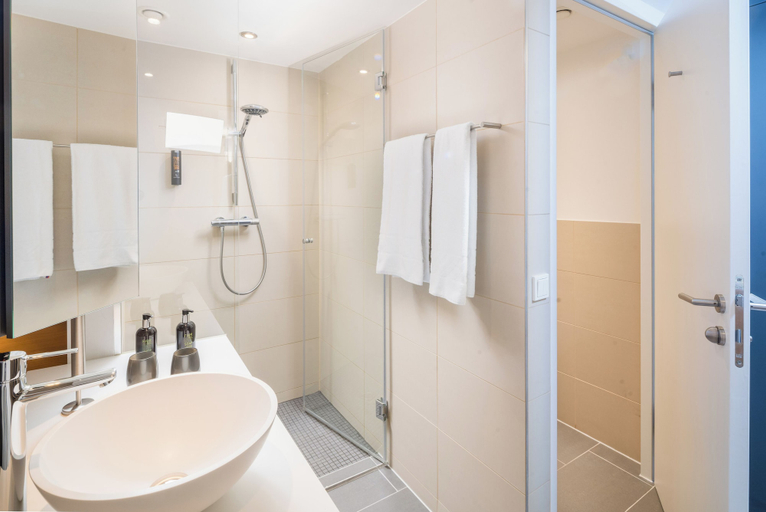 Bathroom 4, Best Western Hotel Tulln, Tulln