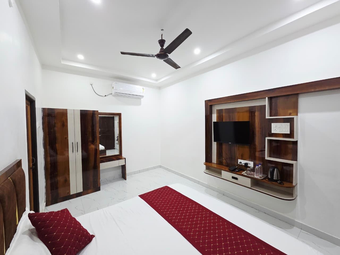 Bedroom, Trishul Inn, Varanasi