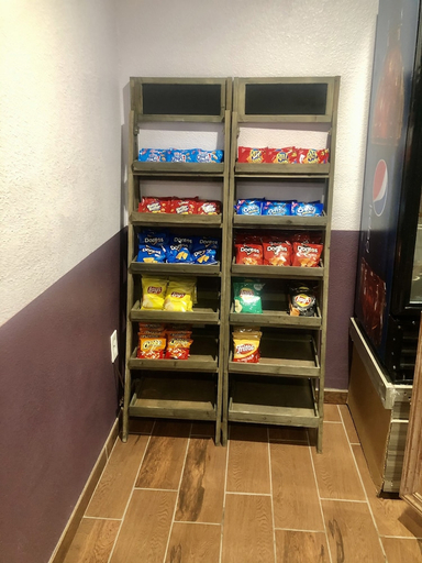 Food & Drinks 4, Motel6 Williams, AZ – Downtown – Grand Canyon, Coconino
