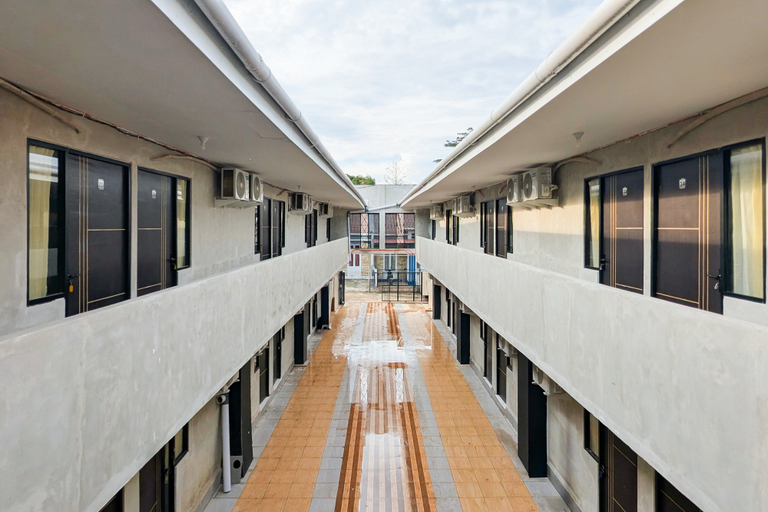 Exterior 5, Urbanview Hotel near BSCC DOME Balikpapan by RedDoorz, Balikpapan