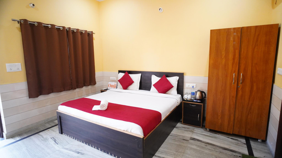 Bedroom 4, Omji Ashram - Pyare Mohan Dham, Mathura