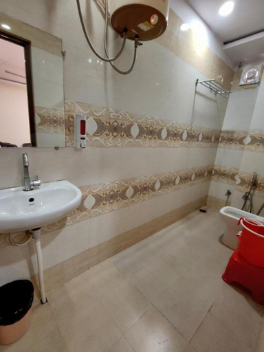Bathroom 5, Namaste Benares Varanasi, Varanasi