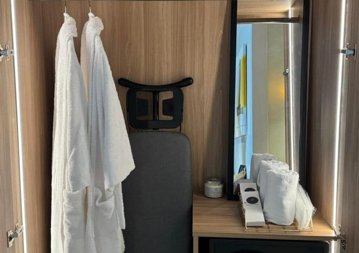Interior 2, Eleve Suites, Mandaluyong