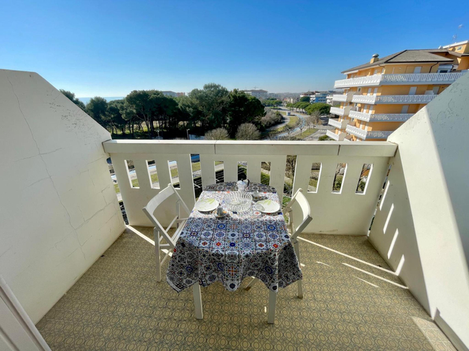 Others 3, Gorgeous studio with terrace and swimming pool, Venezia