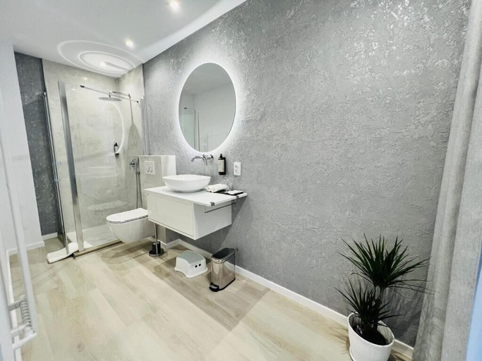 Bathroom 3, AVA Urban Suites, Turda