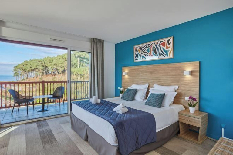 Bedroom 3, Hotel Erromardie Plage by Odalys, Pyrénées-Atlantiques