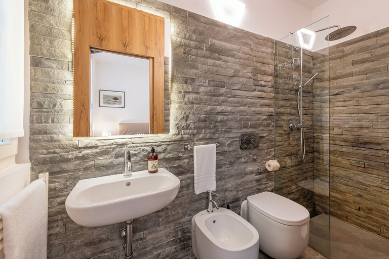 Others 4, Charming Portofino 3-bed retreat, Genova