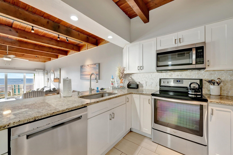 Private kitchen 4, IRB Sun Place, Pinellas