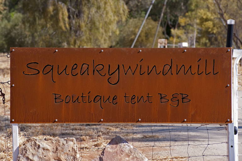 Exterior & Views 2, The Squeaky Windmill Boutique BnB, Alice Springs- Heavitree