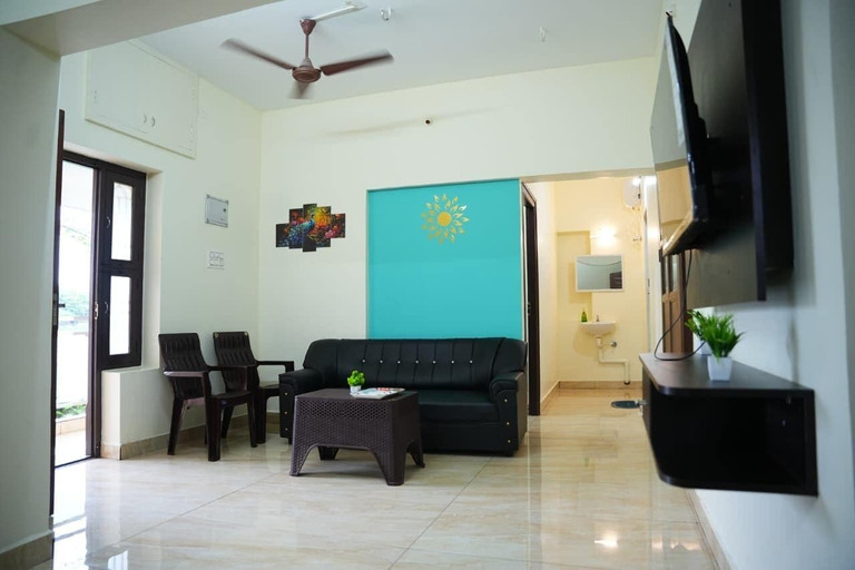 Living area 3, Kumbha Nivas, Thanjavur