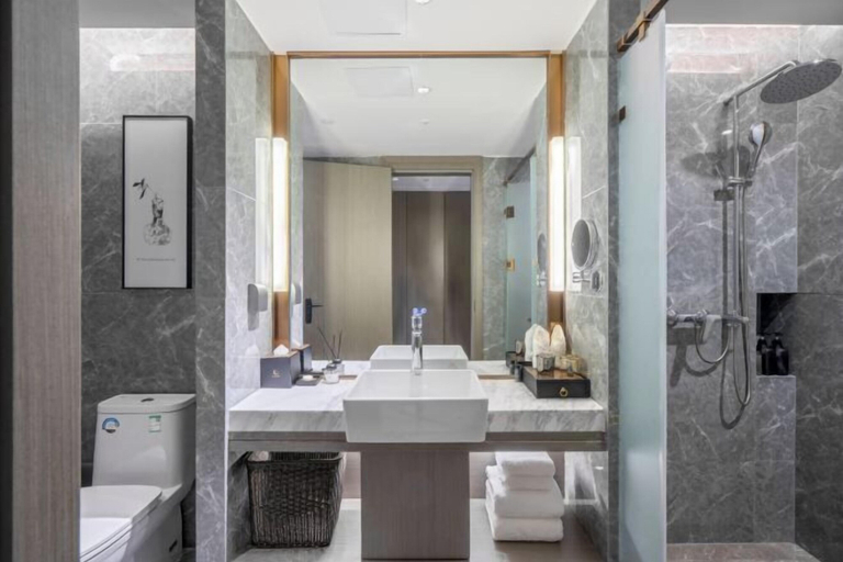 Bathroom 3, Fengning Zhujiang Hotel, Jiujiang