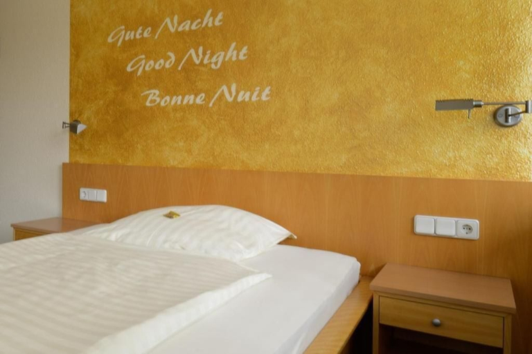 Bedroom 4, Hotel Alberga, Mettmann
