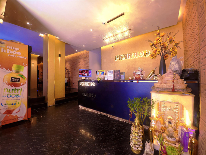 Others 4, Pharaon Hotel 3, District 10