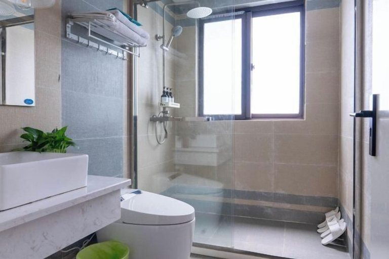 Bathroom 3, Carefree Valleys (Suzhou Qiyuan Road Store), Suzhou