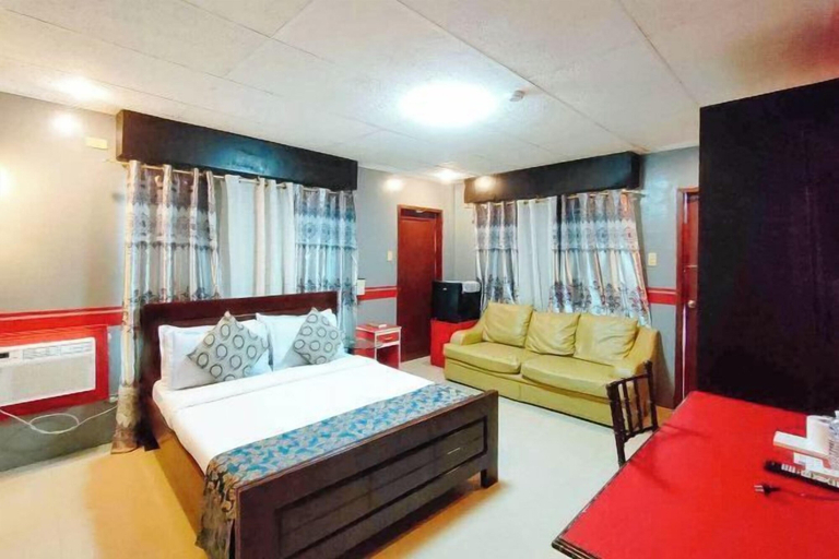 Bedroom 4, RedDoorz @ Hotel Dian Aparri, Aparri