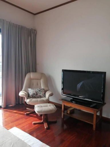 Others 5, AP House, Chatuchak