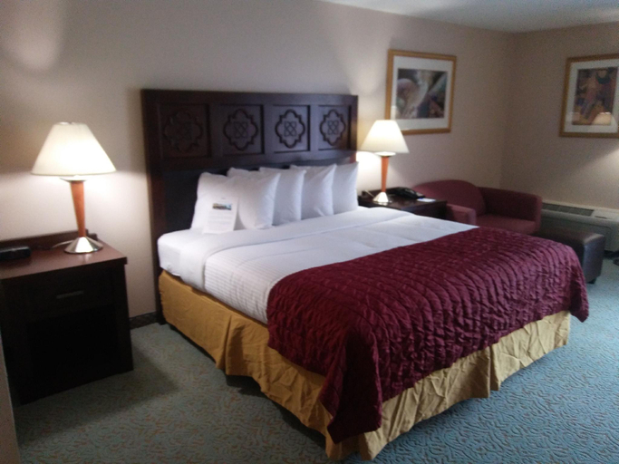 Bedroom 1, Baymont by Wyndham Florida Mall, Orange