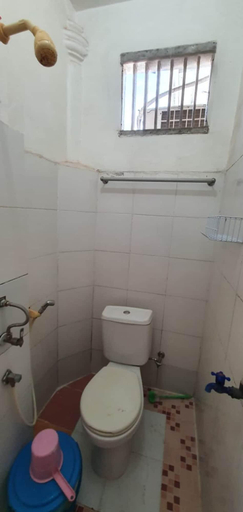 Bathroom, Biru Rumahku, Balikpapan