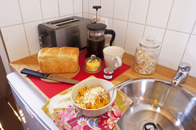 Food & Drinks 5, The Squeaky Windmill Boutique BnB, Alice Springs- Heavitree
