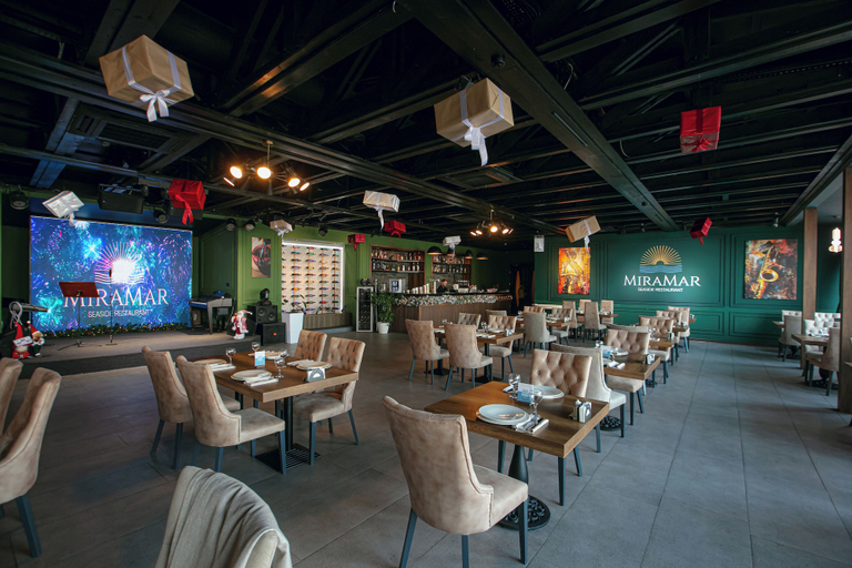 Food & Drinks 5, Park Dedeman Baku, Baku