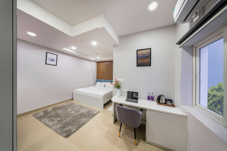 Room 4, New Prestige Hotel, Hyderabad