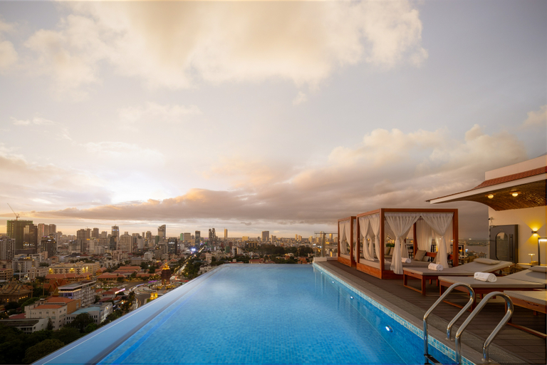 Sport & Beauty 2, Bassac Signature Hotel & Residence, Phnom Penh