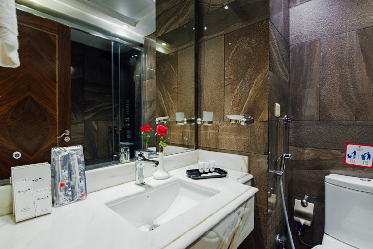 Bathroom 5, VERTA Almahbas Hotel, Makkah