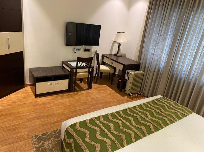 Room 3, White Wharf Manesar, Gurgaon
