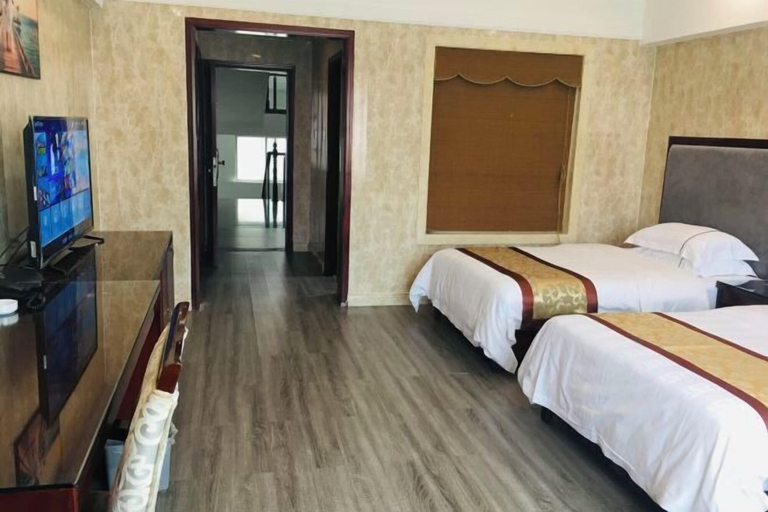 Bedroom 3, Qiongzhong Runfeng Business Hotel, Hainan