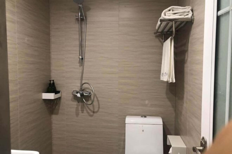 Bathroom 3, yun jing Hotel (Shanghai Songjiang University Town), Shanghai