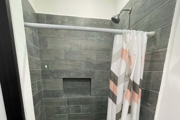Bathroom 5, Lavish Studio w Kitchen Downtown 1, Isla Mujeres