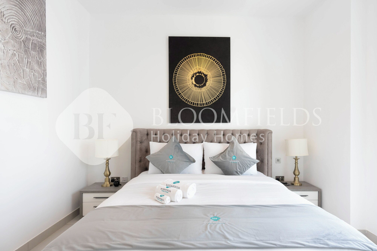 Room 4, Bloomfields Premium 2BR in Parkside, Abu Dhabi City