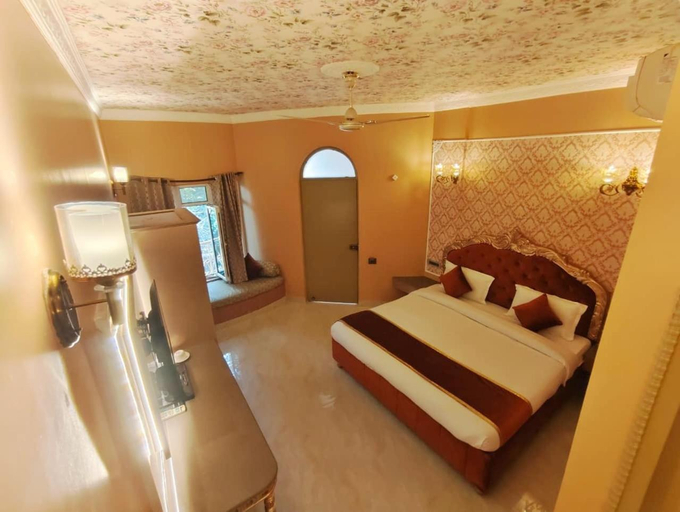 Bedroom 3, Ray of Maya Hotel, Agra
