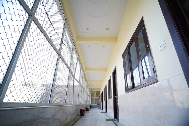 Interior view, Omji Ashram - Pyare Mohan Dham, Mathura