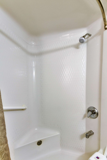 Bathroom 4, Motel 6 Lewisville, TX - Dallas, Denton