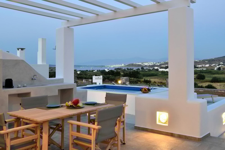 Room 4, Happy sea View House for 2 With Jacuzzi Pool, South Aegean