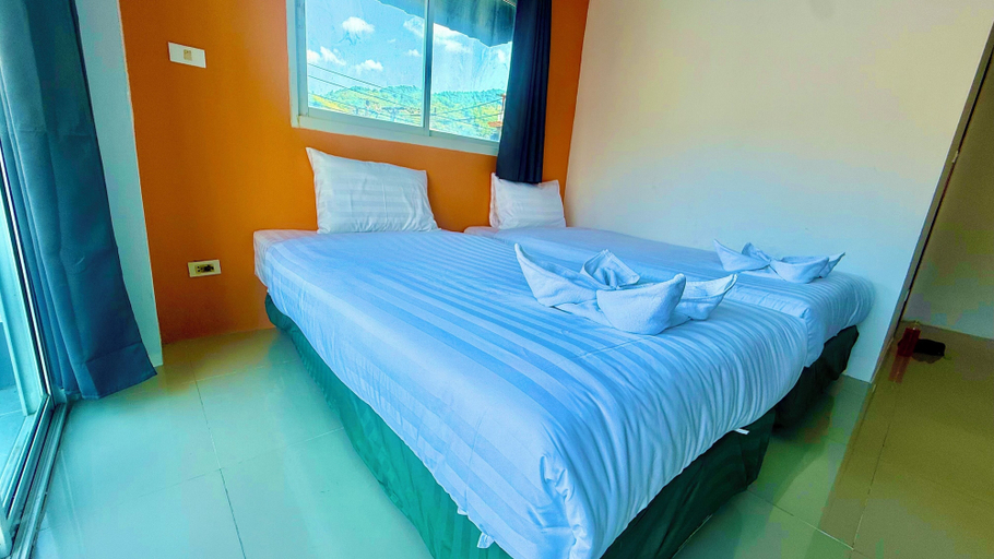 Room 4, Silver Oaks Guest House, Phuket Island