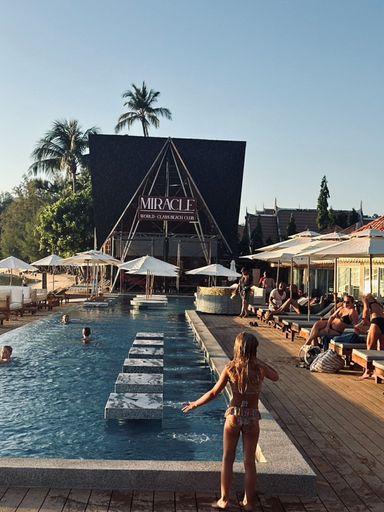Pool 3, Miracle BeachClub Lux Sunbed&free credit, Koh Chang