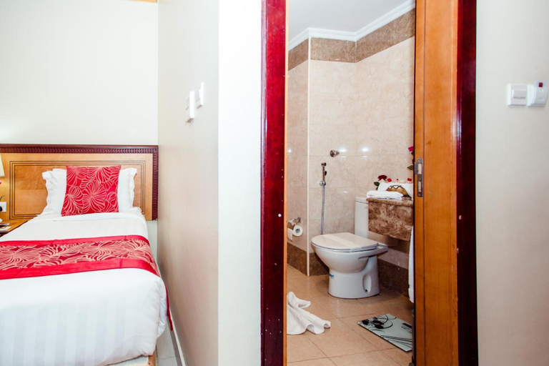 Bathroom 5, Sama Al Deafah Hotel, Makkah