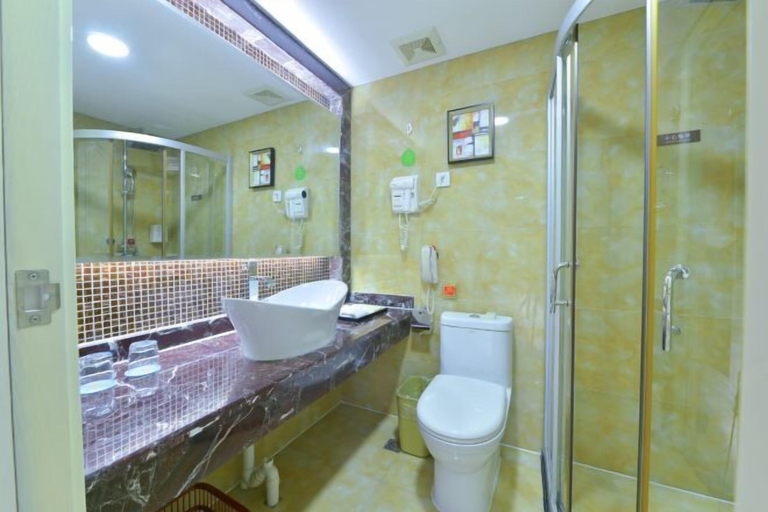 Bathroom 4, Hezhou Zhengling Hotel, Hezhou