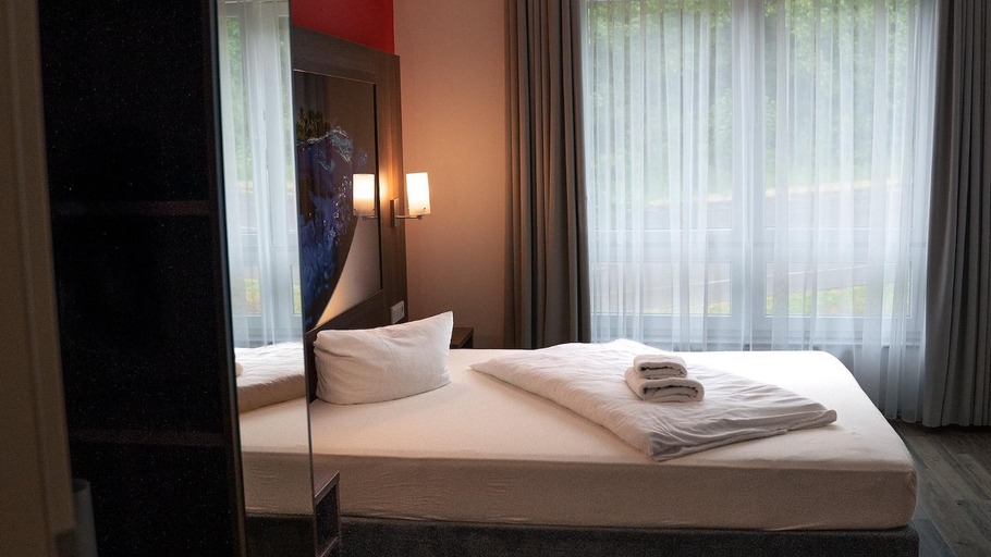 Bedroom 2, Alembra - Hotel de estilo vinícola, Trier