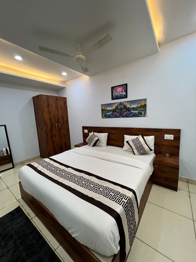 Room 2, Hotel RK palace near airport, Jaipur