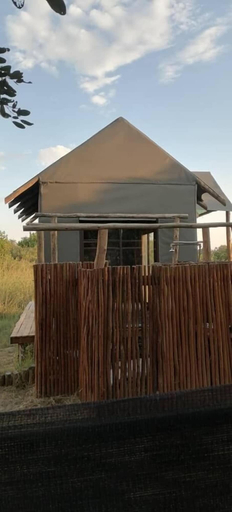 Exterior & Views, Nyati Camp Site and Coffee Shop, Ngamiland East