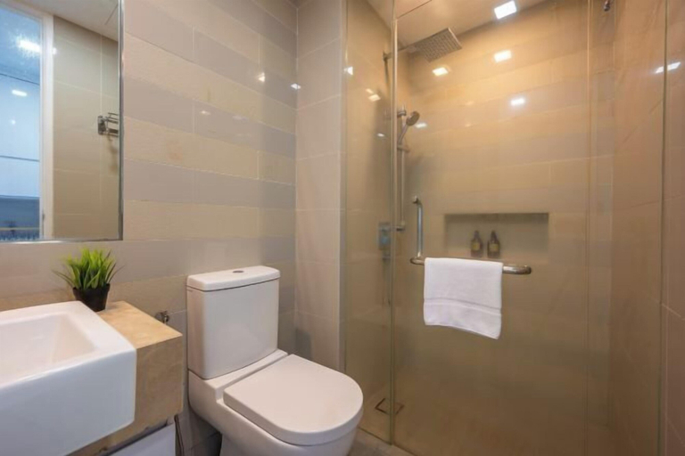 Bathroom 5, Lila Suite One Bukit Ceylon, Kuala Lumpur
