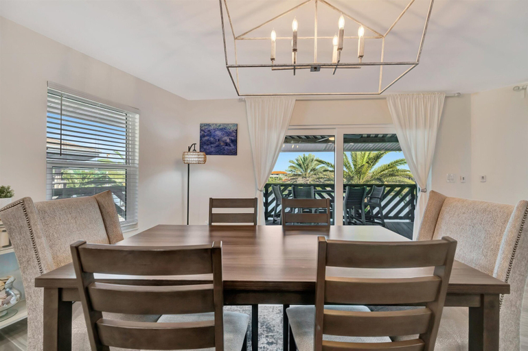 Dining 3, IRB Cypress & Sun, Pinellas