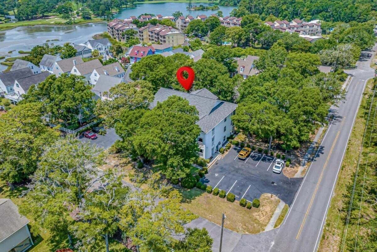 Interior 5, Maison Place I, Horry